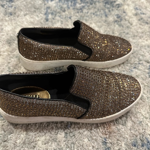 Michael Kors slip on shoe - Picture 5 of 6